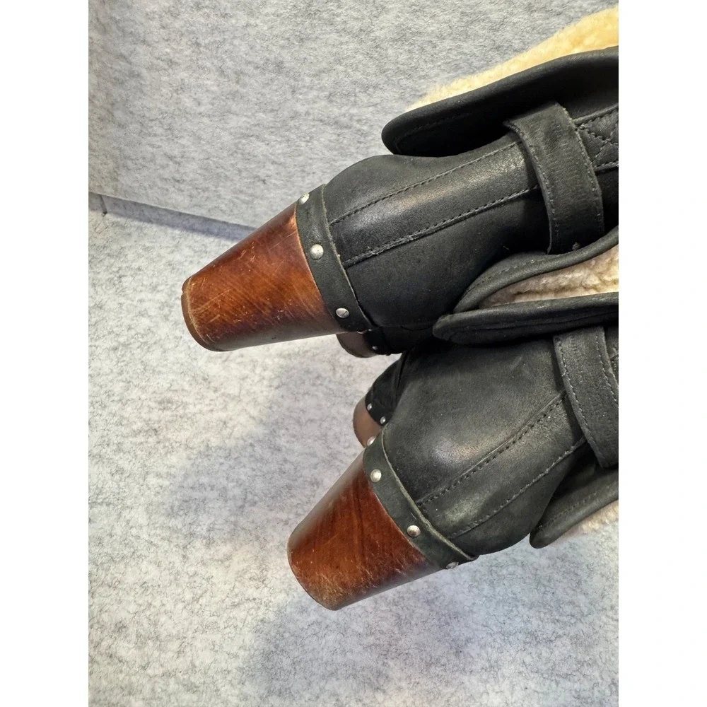 Australian UGG Black Hi Clog Woman's size 9 winter